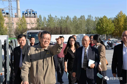 省市區(qū)發(fā)改委領導一行蒞臨科步科技指導工作