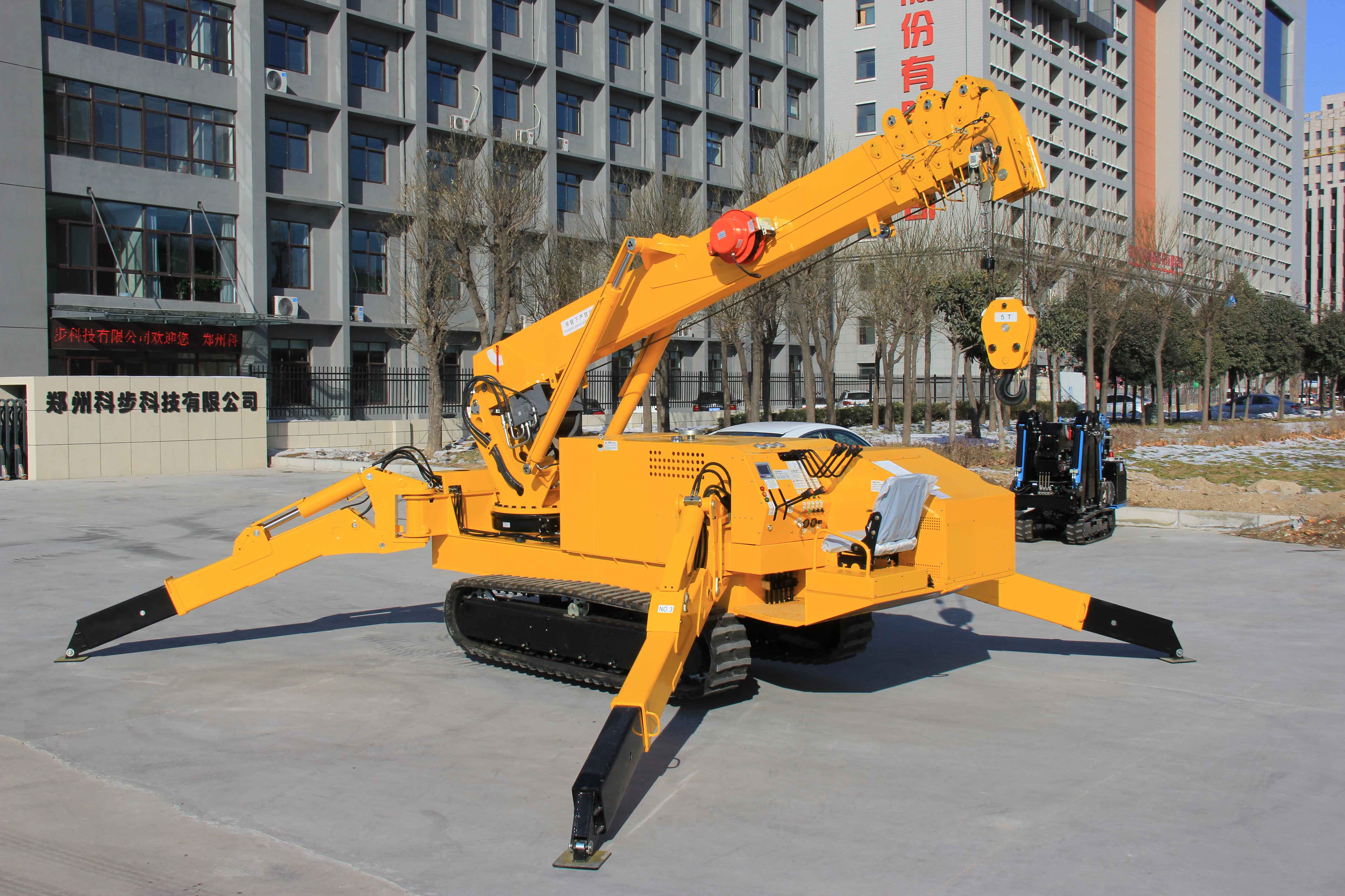 移動自動液壓小吊車